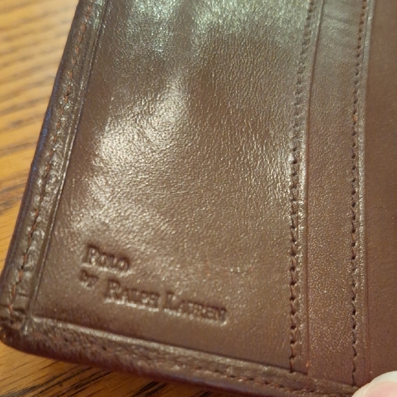 Polo by Ralph Lauren Vintage Leather Bifold Wallet - Picture 8 of 16